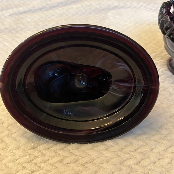 Vintage Imperial Glass Slag Purple Milk Glass Rooster Covered Dish Collectible - Picture 8 of 11